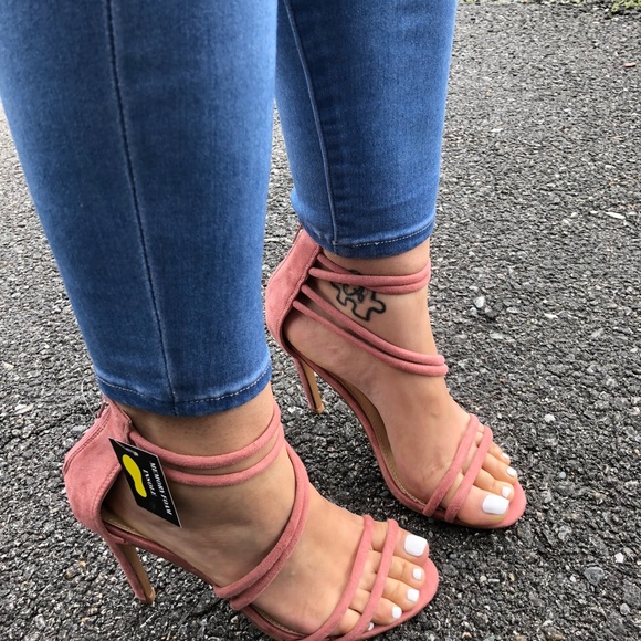 🌷Spring🌷Mauve heels - Picture 4 of 8